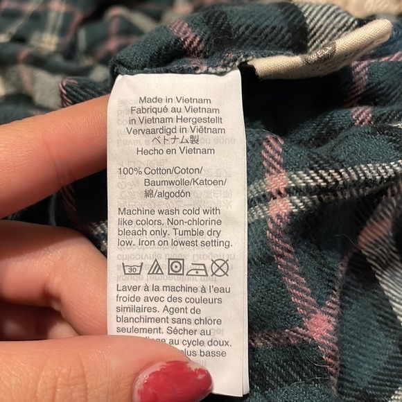 Madewell Button Down Plaid‎ Flannel - Picture 4 of 6